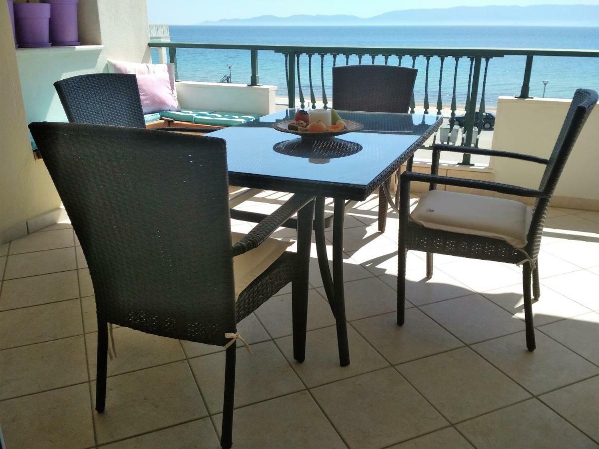 Luxury Sea View Apartment Ofrínion Exterior foto